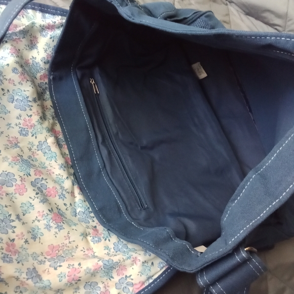 Women's Blue Satchel Crossbody Utility Bag with Blue & Pink Floral Design Lining - Picture 10 of 13